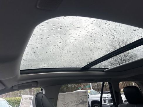 New 2026 Toyota Grand Highlander Limited image 31