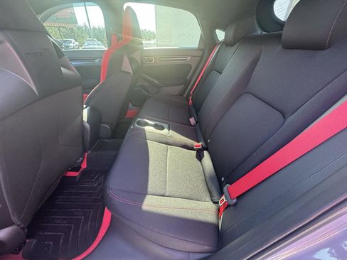 Used 2024 Honda Civic Type R image 8