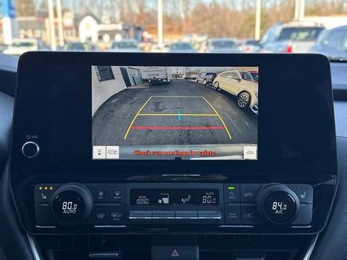 Used 2025 Toyota Grand Highlander AWD image 36