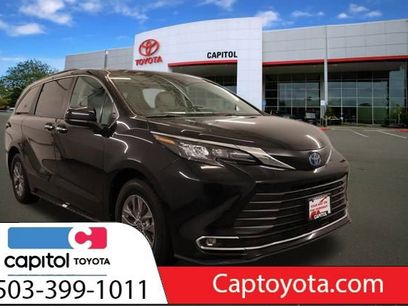 Used 2024 Toyota Sienna XLE