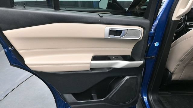 Used 2021 Ford Explorer Limited AWD/4WD image 15