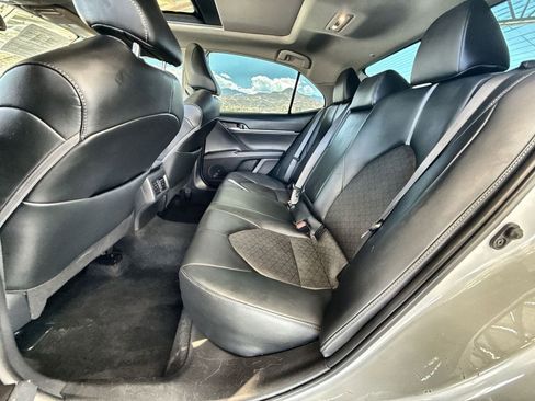 Used 2022 Toyota Camry XSE image 17