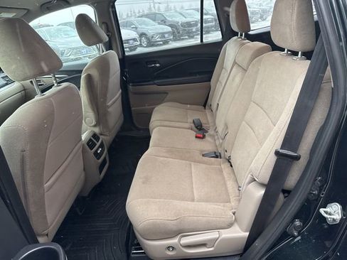 Used 2019 Honda Pilot EX image 29