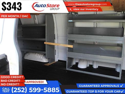 Used 2017 Chevrolet Express 2500 Extended RWD image 11