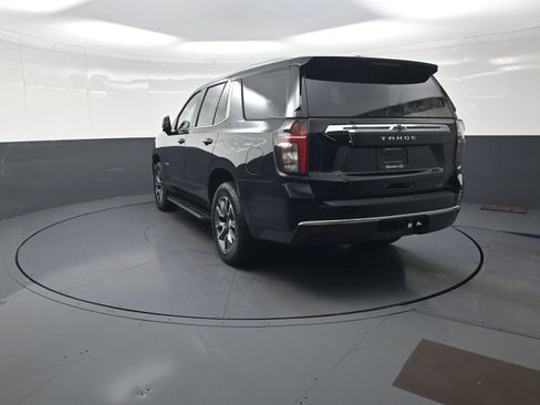 Used 2022 Chevrolet Tahoe LT w/ Luxury Package AWD/4WD image 5