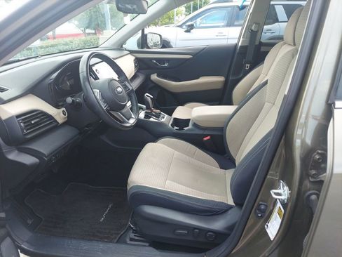 Used 2024 Subaru Outback Premium w/ Tech Package 1 AWD/4WD image 2