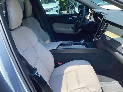 Used 2026 Volvo XC60 B5 Plus w/ Protection Package Premier AWD/4WD image 6