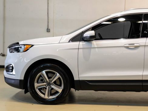 Used 2024 Ford Edge SEL w/ Convenience Package AWD/4WD image 12