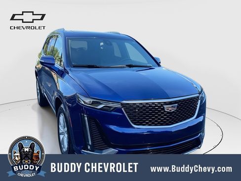 Used 2023 Cadillac XT6 Luxury FWD image 1
