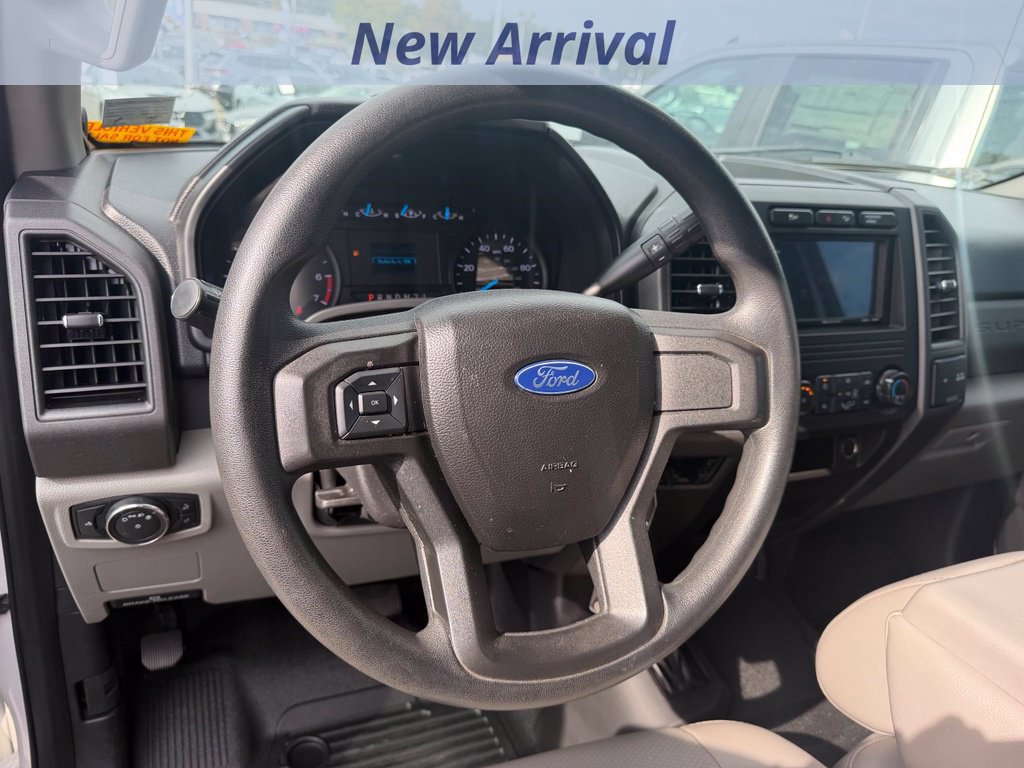 Used 2017 Ford F250 XL w/ Power Equipment Group AWD/4WD image 6