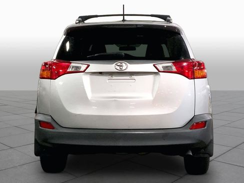 Used 2013 Toyota RAV4 LE AWD/4WD image 5