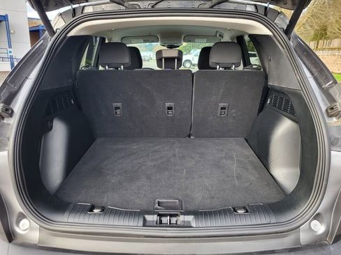 Certified 2022 Ford Escape SE w/ SE Sport Appearance Package image 6