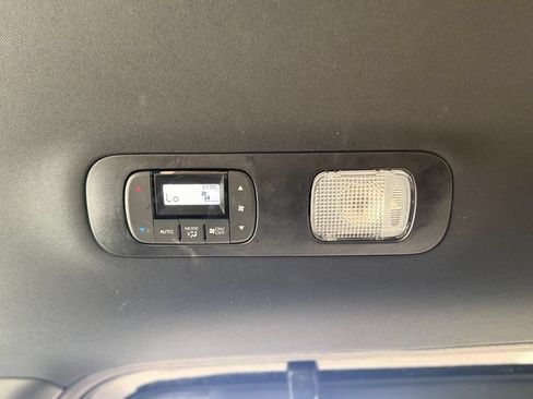 Used 2023 Honda Odyssey Sport image 22