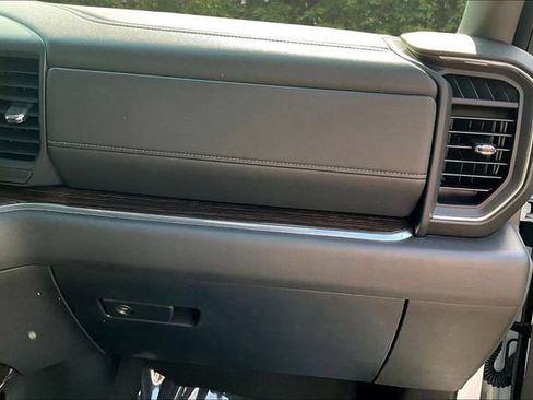 Used 2024 GMC Sierra 2500 SLE w/ SLE Convenience Package AWD/4WD image 27