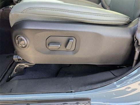 New 2025 Jeep Gladiator Mojave image 12