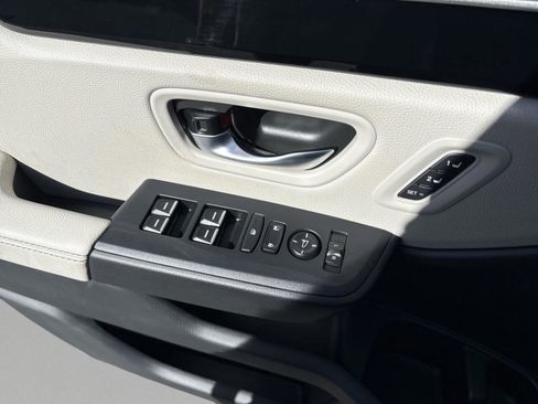 Certified 2026 Honda Pilot EX-L image 17
