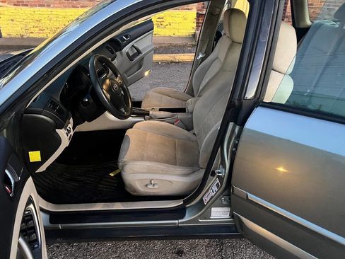 Used 2009 Subaru Outback 2.5i Special Edition image 10