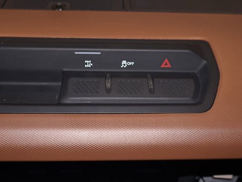 Certified 2024 Ford Bronco Outer Banks AWD/4WD image 27