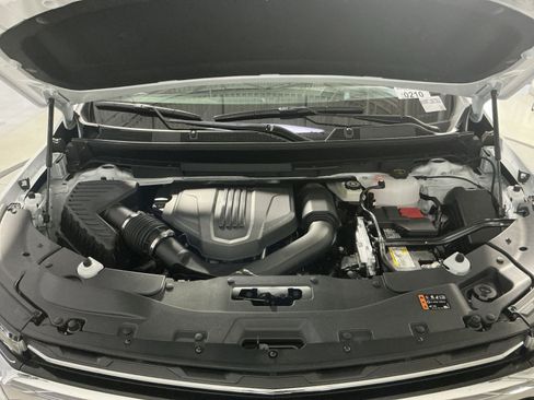 New 2026 Chevrolet Traverse LT w/ Sun and Wheel Package AWD/4WD image 29