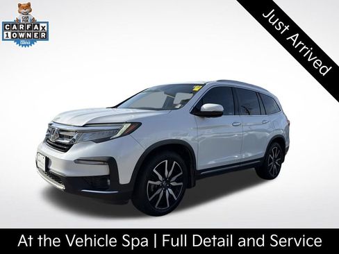 Used 2020 Honda Pilot Touring image 3