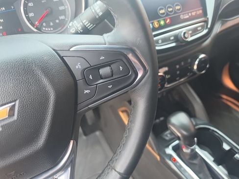 Used 2021 Chevrolet TrailBlazer ACTIV w/ Technology Package FWD image 16