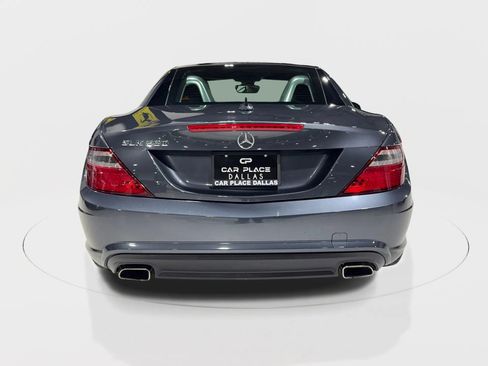 Used 2015 Mercedes-Benz SLK 250 w/ Premium Package image 12