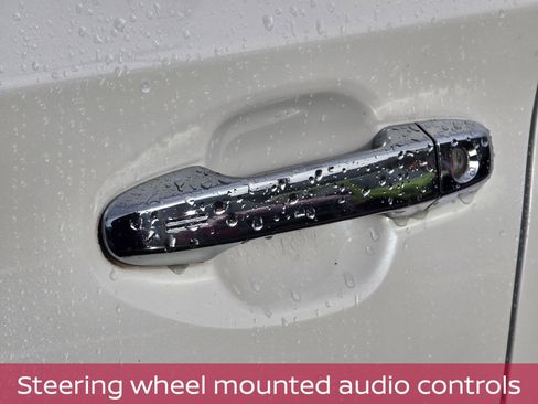 Used 2020 Subaru Ascent Touring image 11