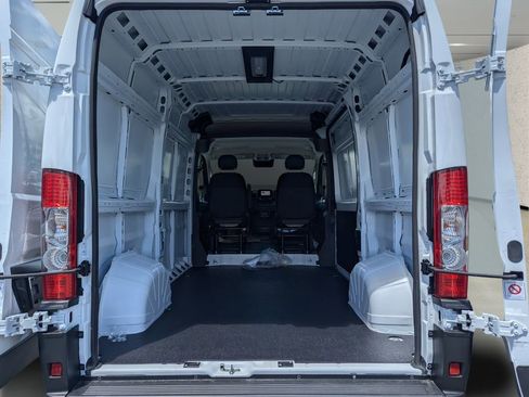 New 2025 RAM ProMaster 1500 w/ Convenience Group image 7