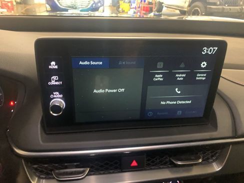 Used 2025 Acura ADX A-Spec image 18