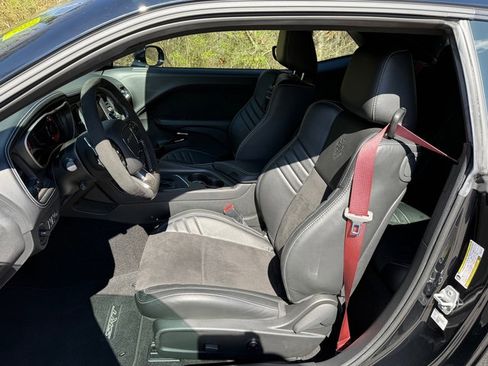 Used 2023 Dodge Challenger SRT Hellcat Redeye image 13