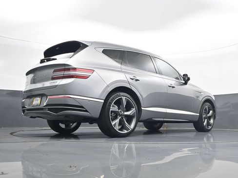 Used 2025 Genesis GV80 3.5T Prestige AWD/4WD image 25