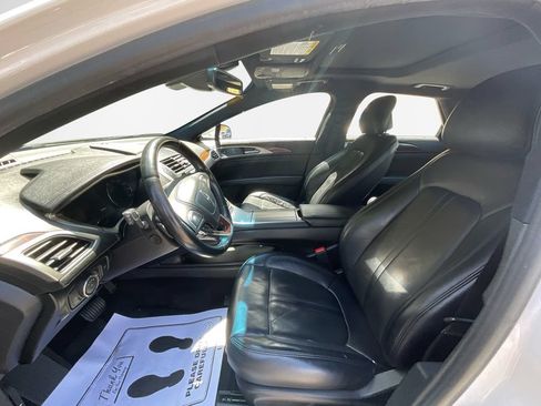 Used 2019 Lincoln MKZ Reserve AWD/4WD image 12