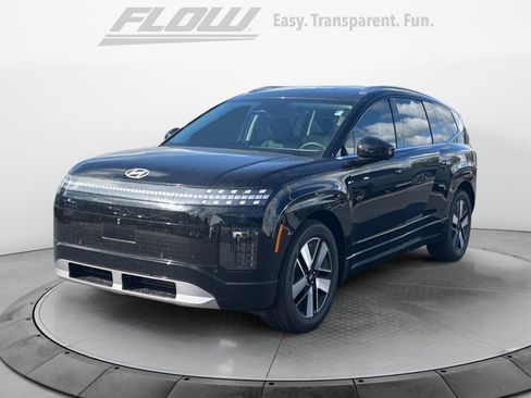 New 2026 Hyundai Ioniq 9 SEL image 3