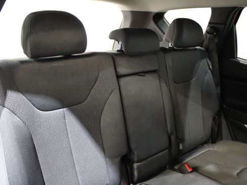 Used 2020 Hyundai Santa Fe SEL w/ Convenience Package image 35