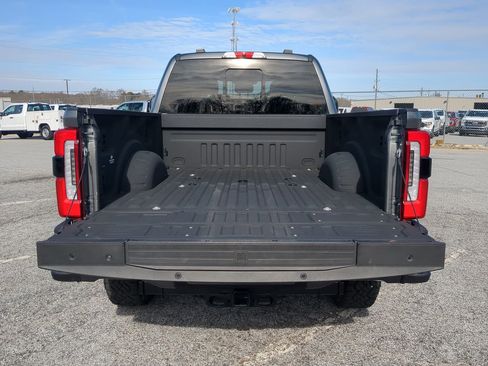 Used 2024 Ford F350 Platinum w/ Tremor Off-Road Package image 11