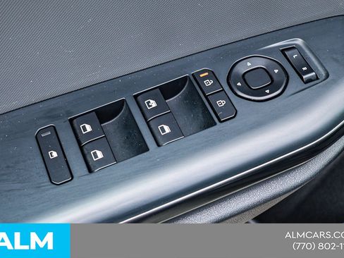 Used 2025 Kia K4 FWD image 38