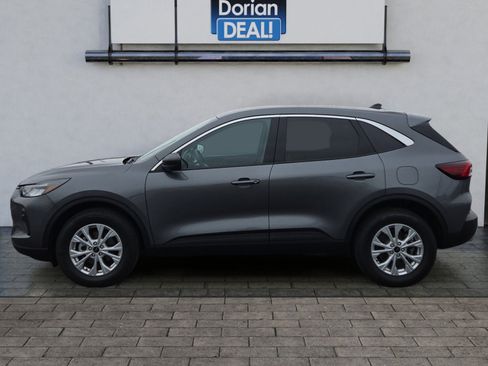 Certified 2023 Ford Escape Active image 6