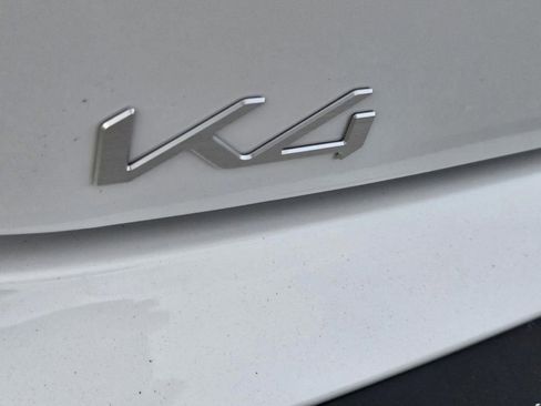 New 2026 Kia K4 FWD image 12