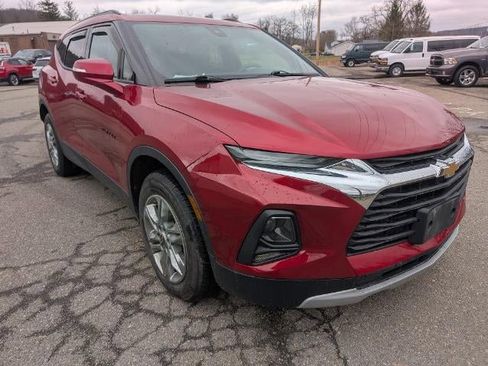 Used 2021 Chevrolet Blazer LT AWD/4WD image 3
