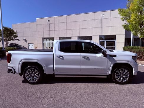 Used 2024 GMC Sierra 1500 Denali w/ Denali Reserve Package AWD/4WD image 19