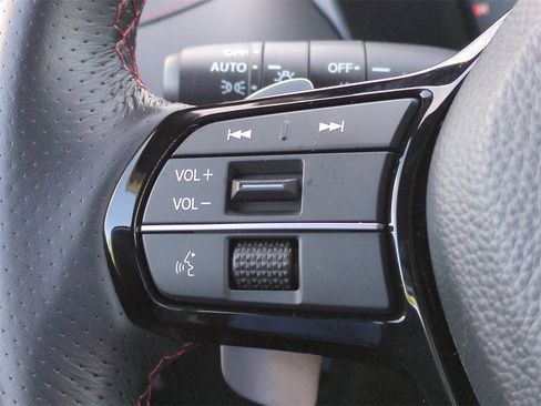 Certified 2025 Acura ADX A-Spec image 25