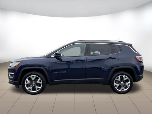 Used 2020 Jeep Compass Limited AWD/4WD image 4
