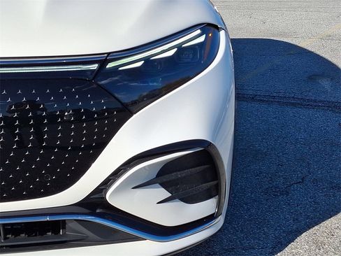 Certified 2023 Mercedes-Benz EQS 580 4MATIC SUV image 9