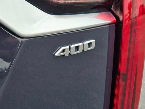 Used 2024 Cadillac XT6 Premium Luxury w/ Technology Package AWD/4WD image 17
