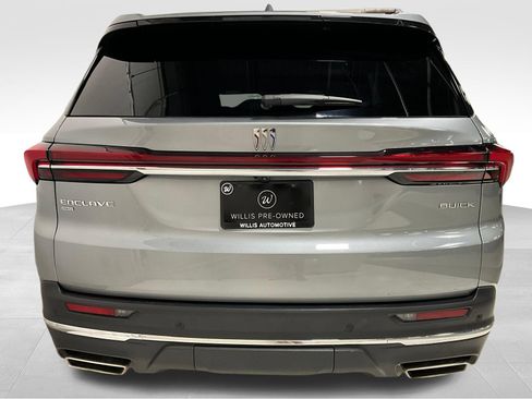 Used 2025 Buick Enclave Preferred AWD/4WD image 6