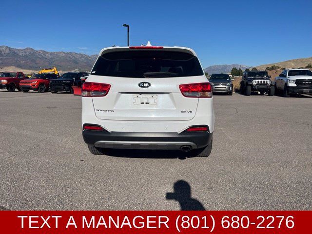 Used 2016 Kia Sorento EX AWD/4WD image 4