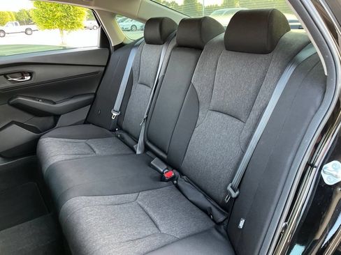 Certified 2023 Honda Accord LX image 25