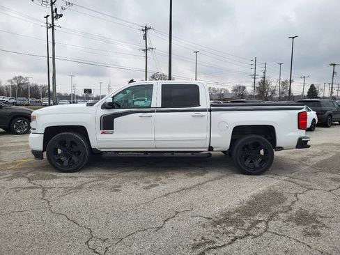 Used 2018 Chevrolet Silverado 1500 LT w/ Rally 2 Edition image 10
