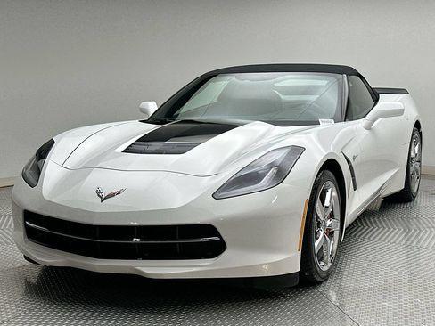 Used 2014 Chevrolet Corvette Stingray Convertible w/ 2LT Preferred Equipment Group RWD image 1