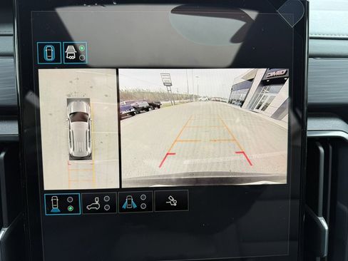 New 2026 GMC Acadia AT4 w/ Luxury Package image 21